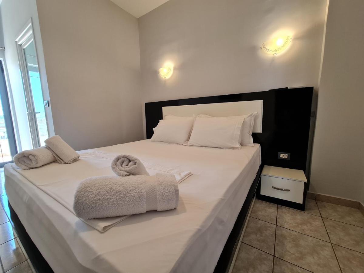 Hotel Ardiani Ксамил Экстерьер фото