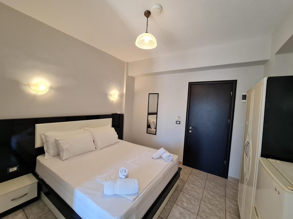 Hotel Ardiani Ксамил Экстерьер фото