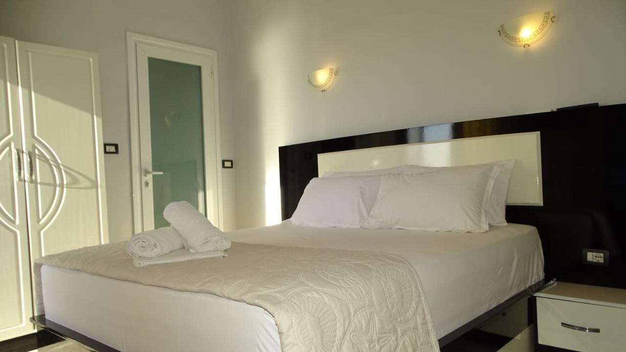 Hotel Ardiani Ксамил Экстерьер фото
